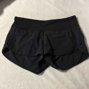 Lululemon run speed shorts size 4